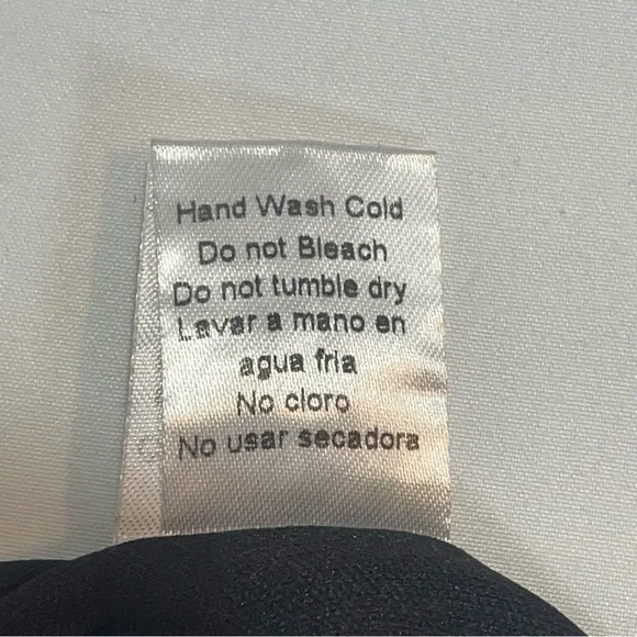 English Rose Black and Blue Patterned Women's Skirt beaded/sequin. Size M. - Picture 8 of 8